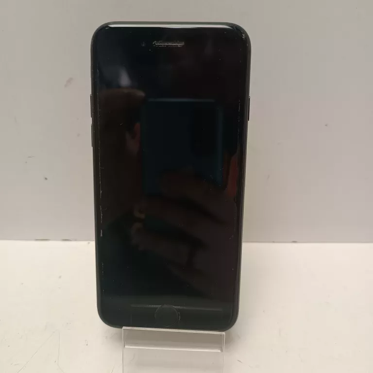TELEFON IPHONE 7 32GB BATERIA  75%