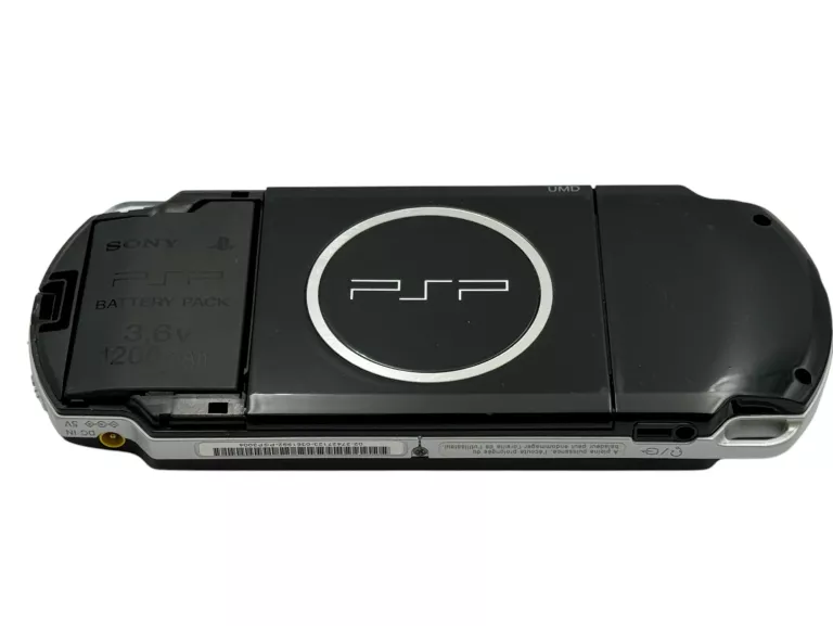 KONSOLA SONY PLAYSTATION PORTABLE SLIM PSP-3004 PIANO BLACK + 2X GRA