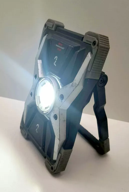 HALOGEN BRENNENSTUHL RAFUS 3000MA