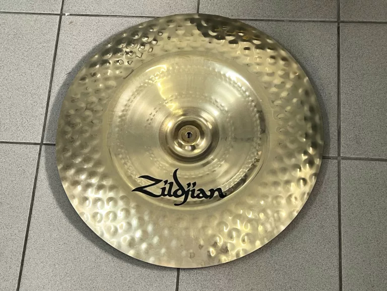 ZESTAW TALERZY ZILDJIAN CHINA 21" + CHINA 21" + CRASH 19" + POKROWIEC TAMA