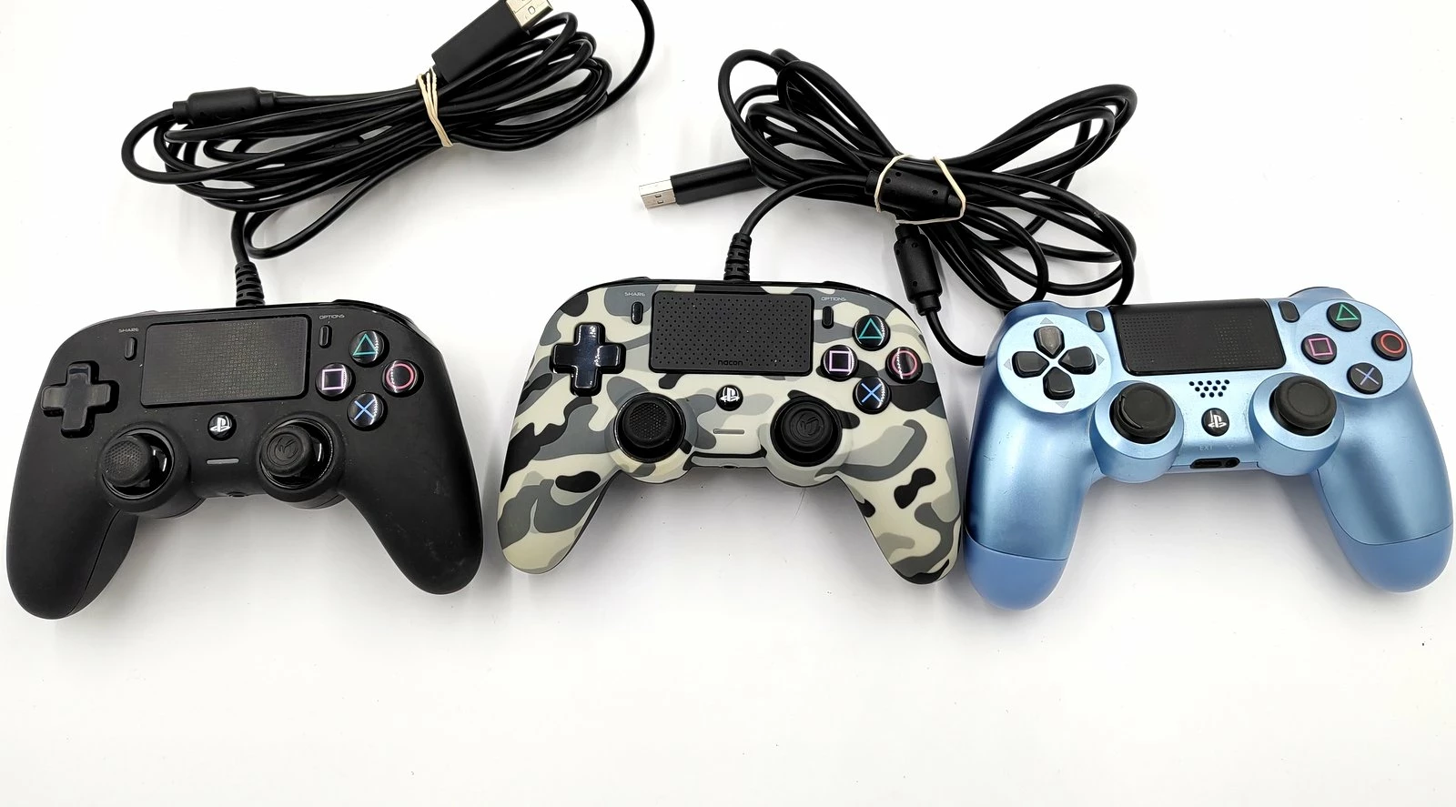 konsola-ps4-pro-1tb-biala-pady-stan-11323-2