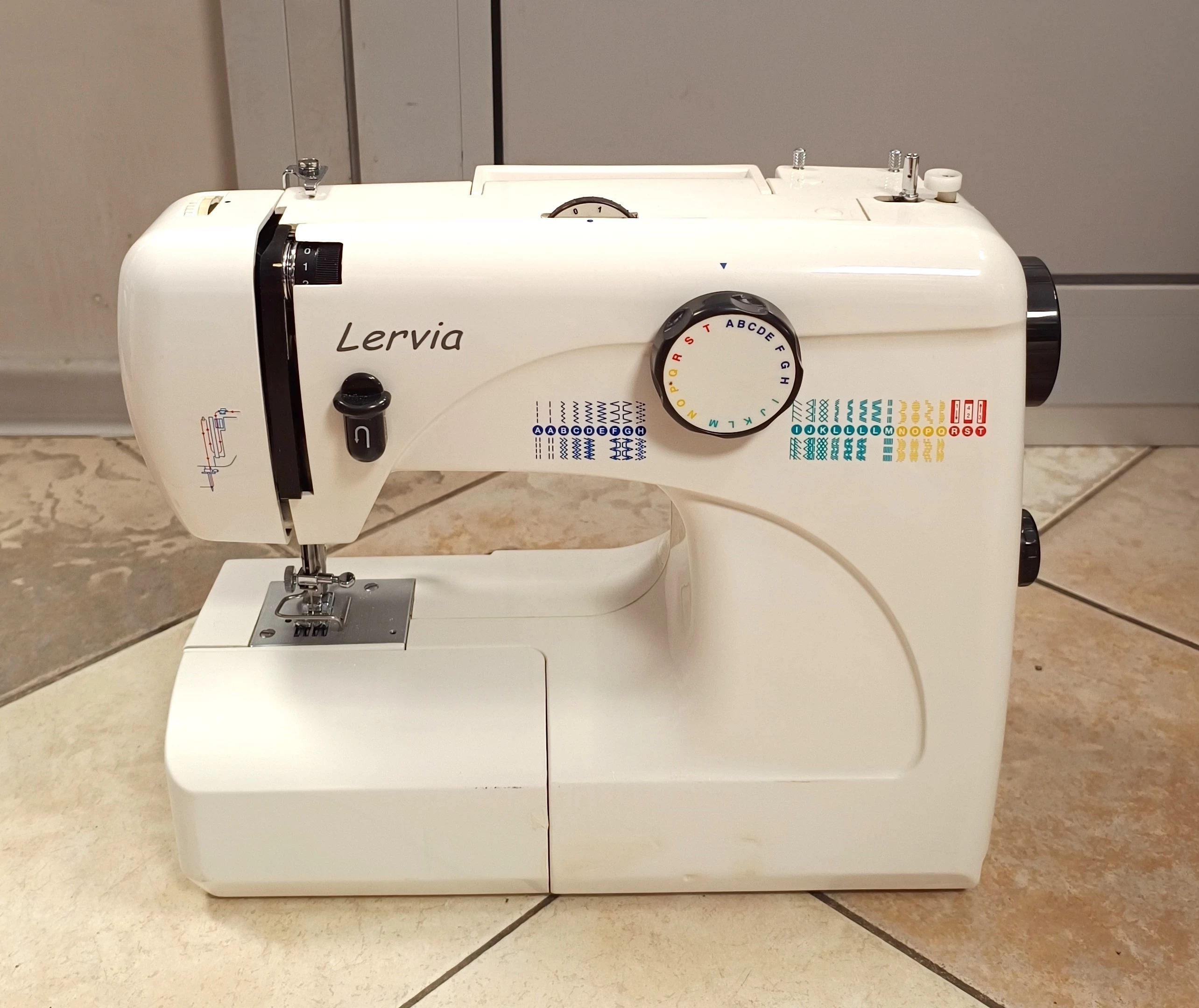 maszyna-do-szycia-lervia-564-komplet-kod-producenta-lervia-564