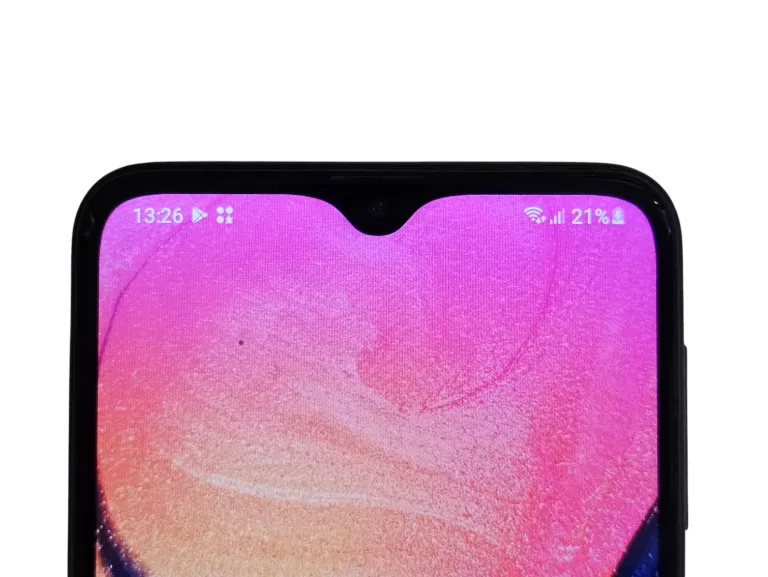 TELEFON SAMSUNG GALAXY A10 4G (LTE) 2 GB / 32 GB 6,2" 3400 MAH