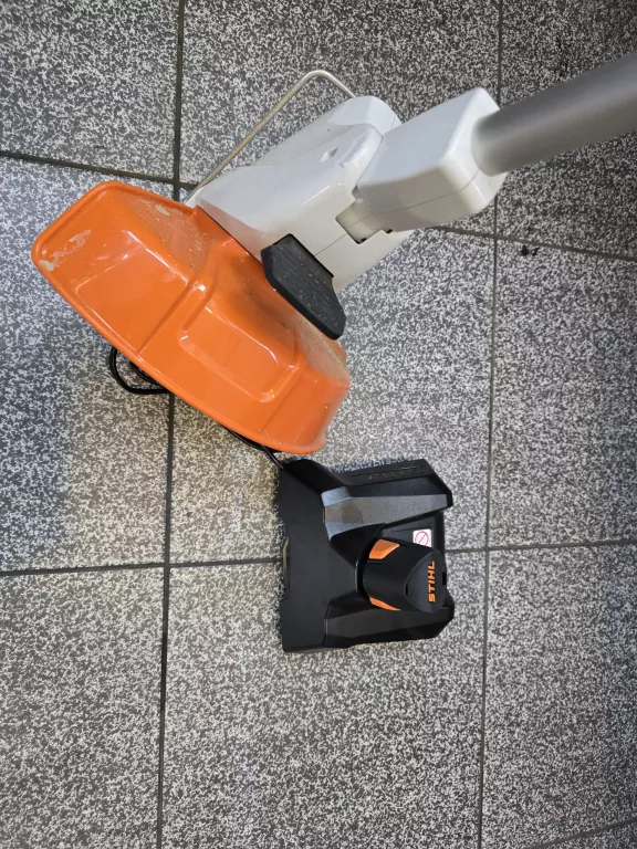 stihl-akumulatorowa-kosa-podkaszarka-trymer-fsa-30-2xaku-ladowarka-ean-gtin-795711708481