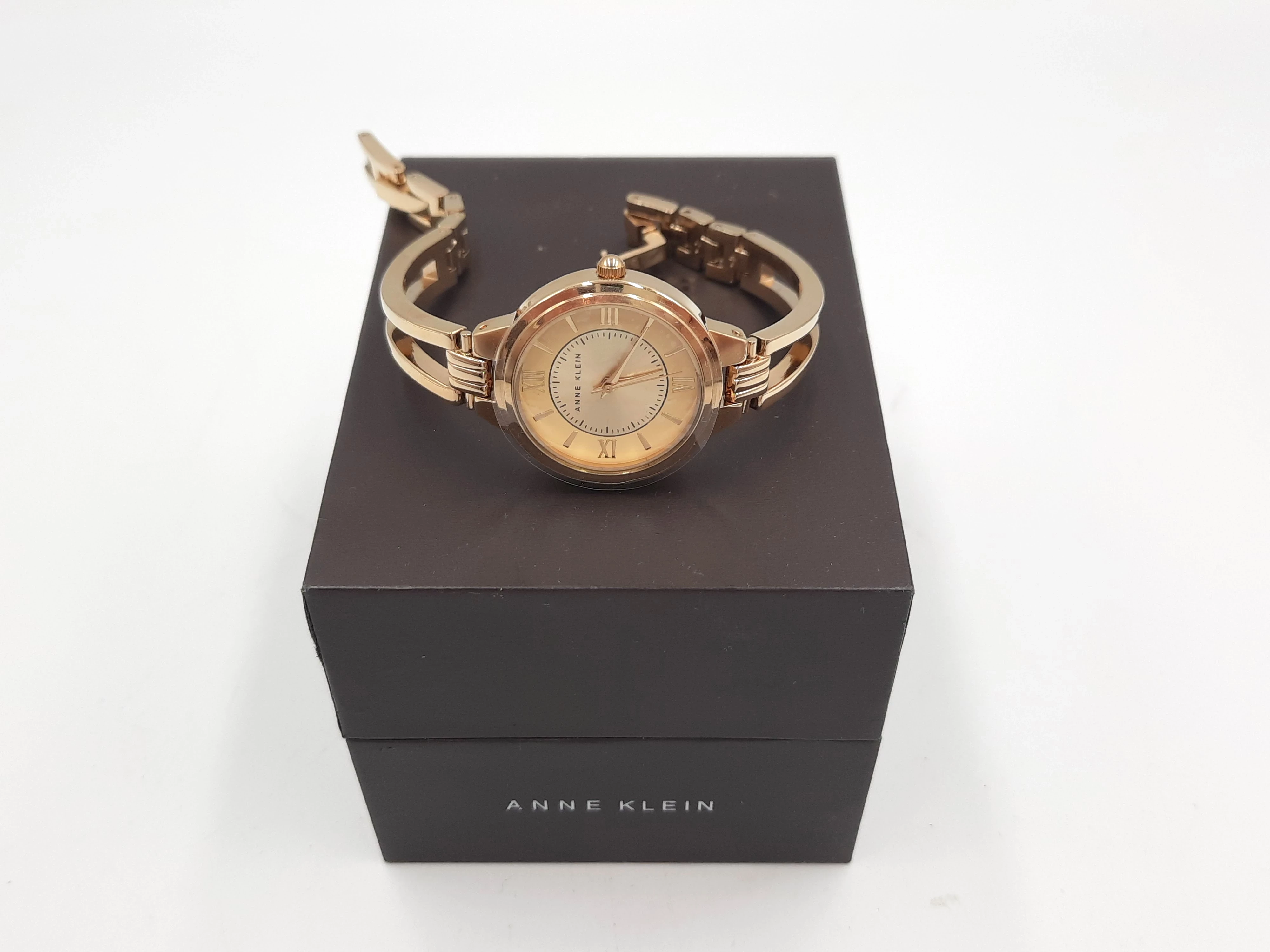 zegarek-damski-anne-klein-y121e-garbary-53-poznan