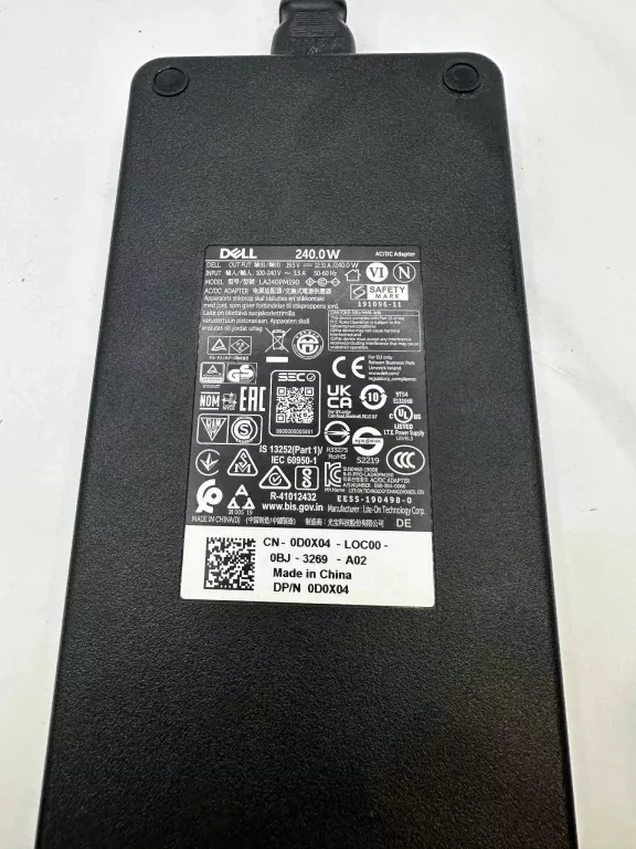 laptop-alienware-m15-r3-322tb-i9-rtx-2070-super-model-alienware-m15-r3