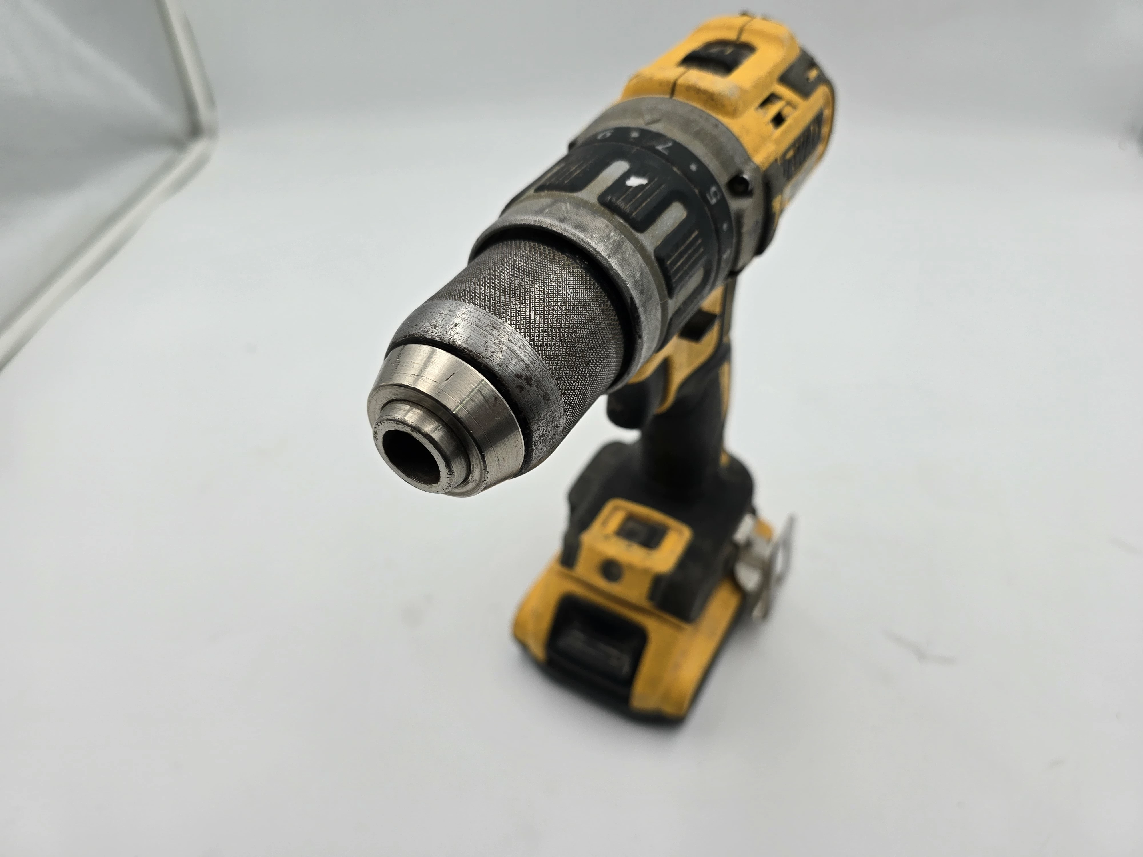 wkretarka-dewalt-dcd796-napiecie-v-128551-6