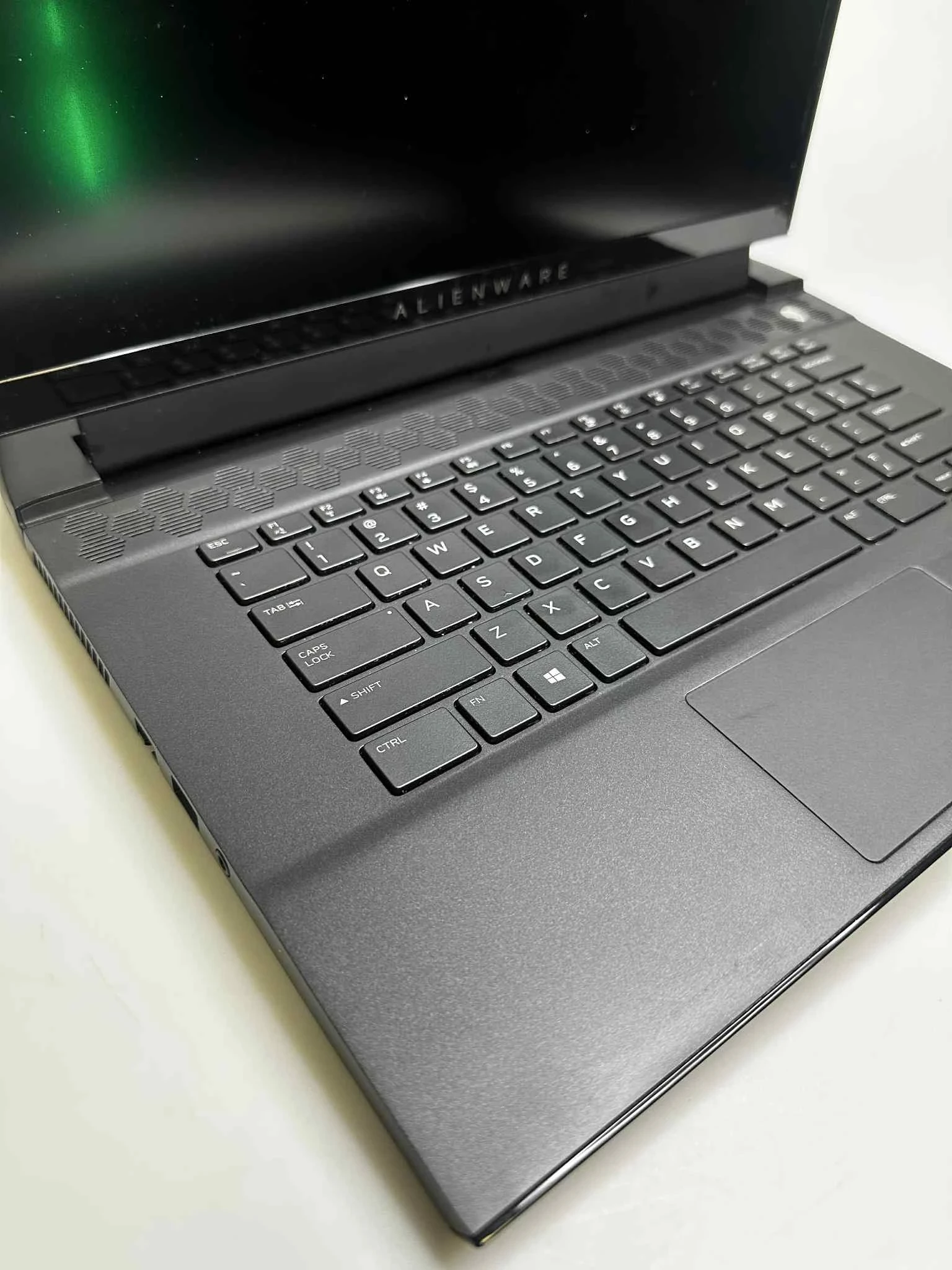 laptop-alienware-m15-r3-322tb-i9-rtx-2070-super-rozdzielczosc-px-4474-211457