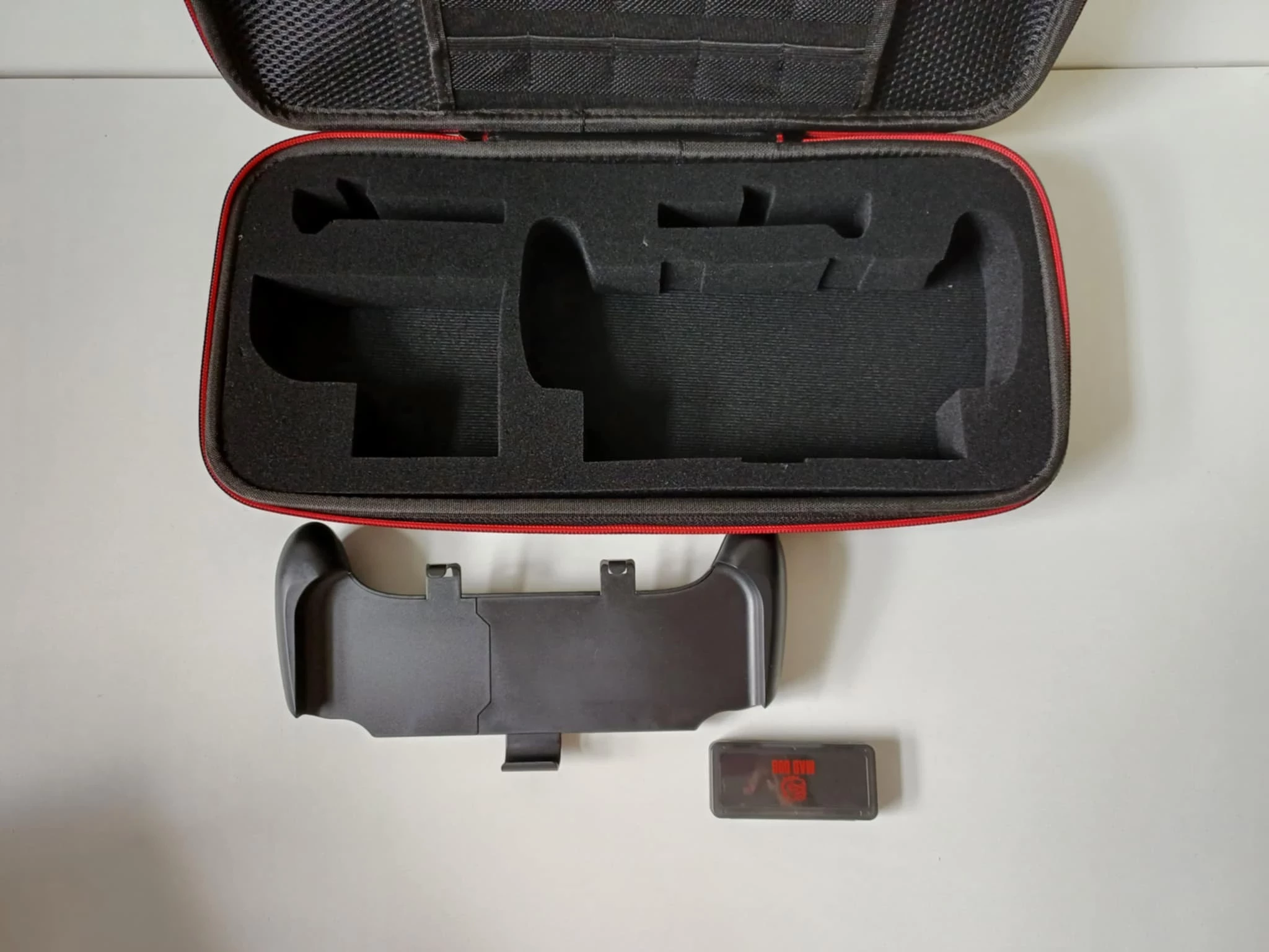 etui-mad-dog-nsa500-nintendo-switch-producent-248914-961942