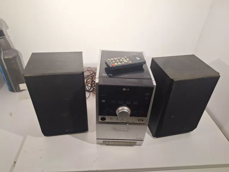 WIEŻA LG XC12 / PILOT / OKABLOWANIE / 2 GŁOŚNIKI