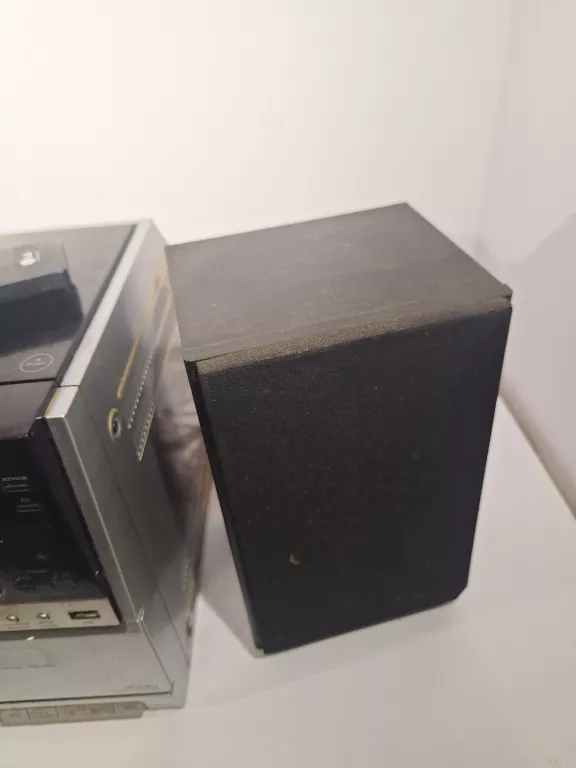 WIEŻA LG XC12 / PILOT / OKABLOWANIE / 2 GŁOŚNIKI