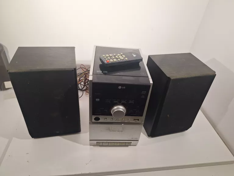 WIEŻA LG XC12 / PILOT / OKABLOWANIE / 2 GŁOŚNIKI