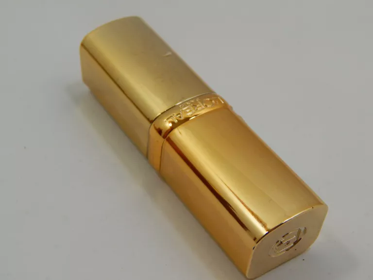 POMADKA DO UST LOREAL COLOR RICHE 601