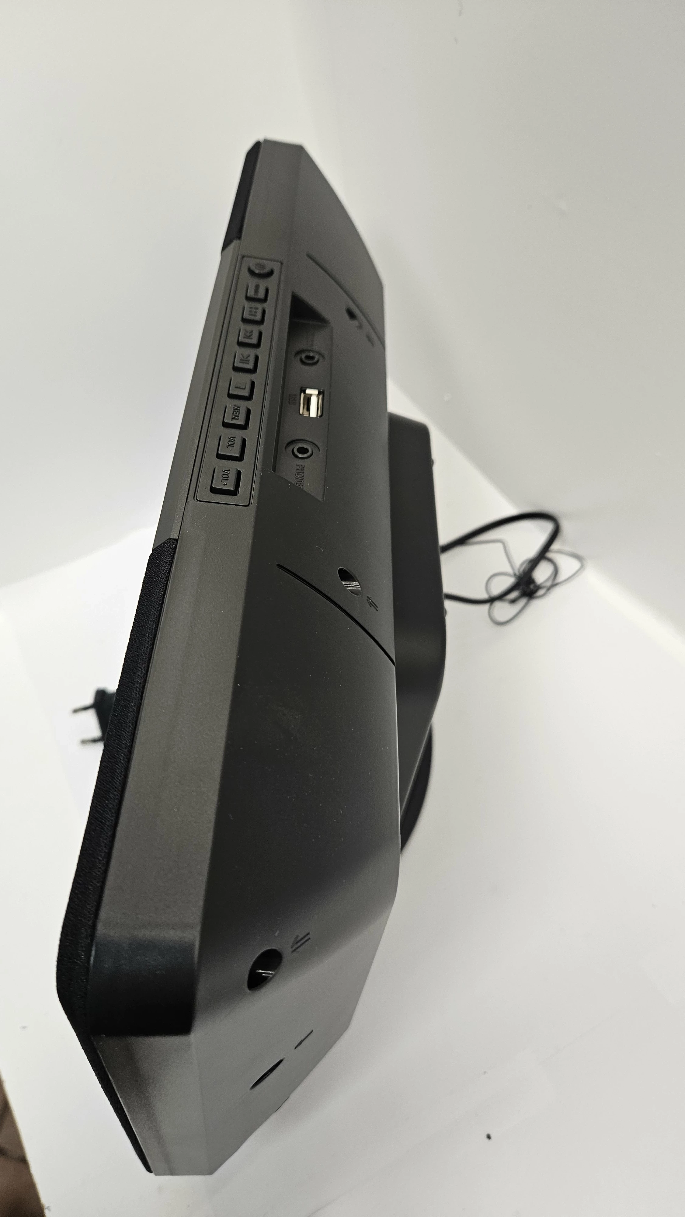 mini-wieza-oneconcept-v13-mp3-bluetooth-cd-usb-stan-11323-2