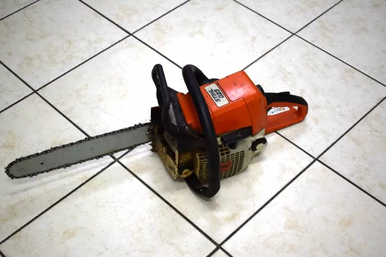 PIŁA SPALINOWA STIHL 023