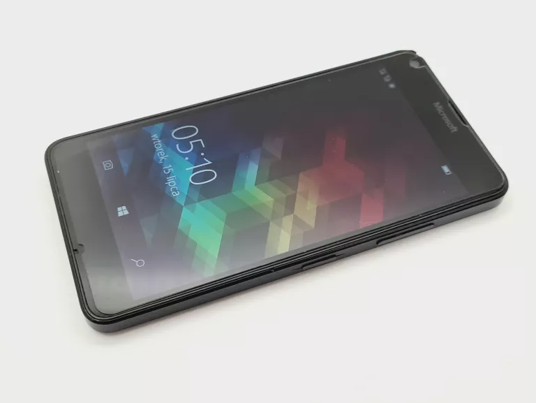 TELEFON MICROSOFT LUMIA 640