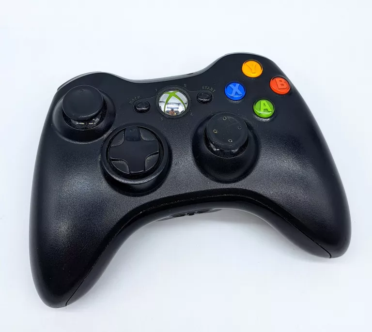 PAD DO XBOX 360 CZARNY