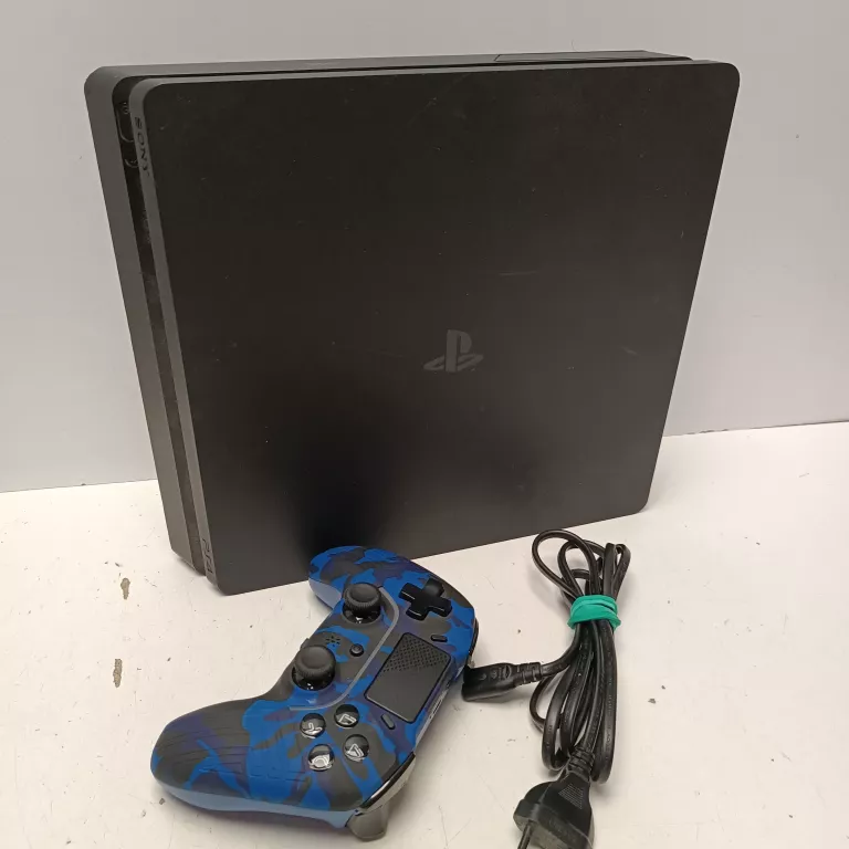 KONSOLA SONY PLAYSTATION 4 CUH-2216A