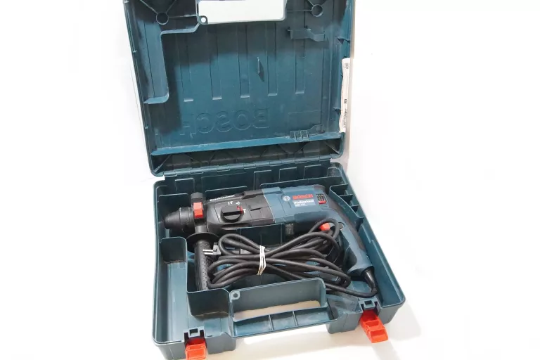 MŁOTOWIERTARKA BOSCH GBH 240
