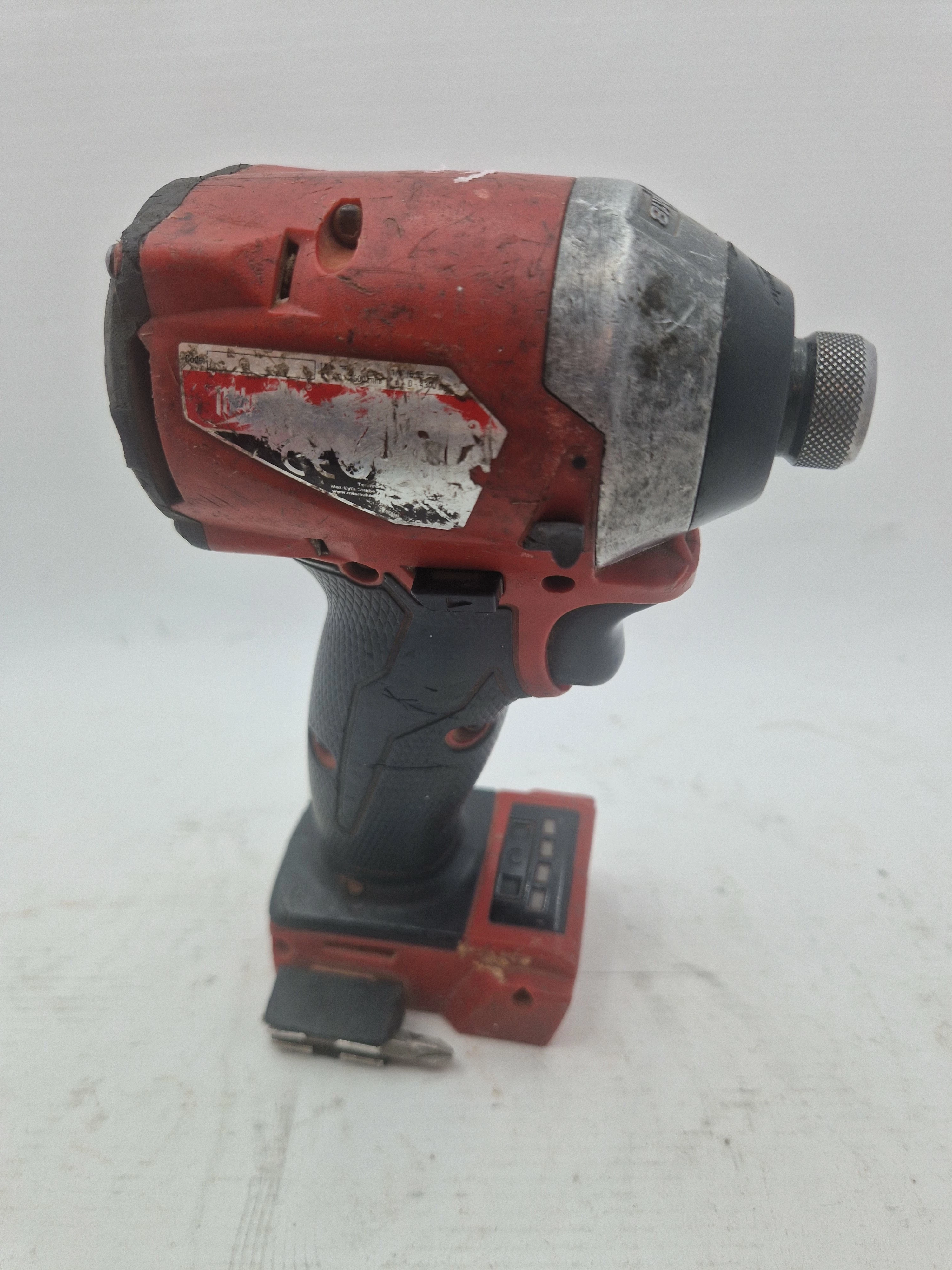 klucz-udarowy-milwaukee-stan-11323-2