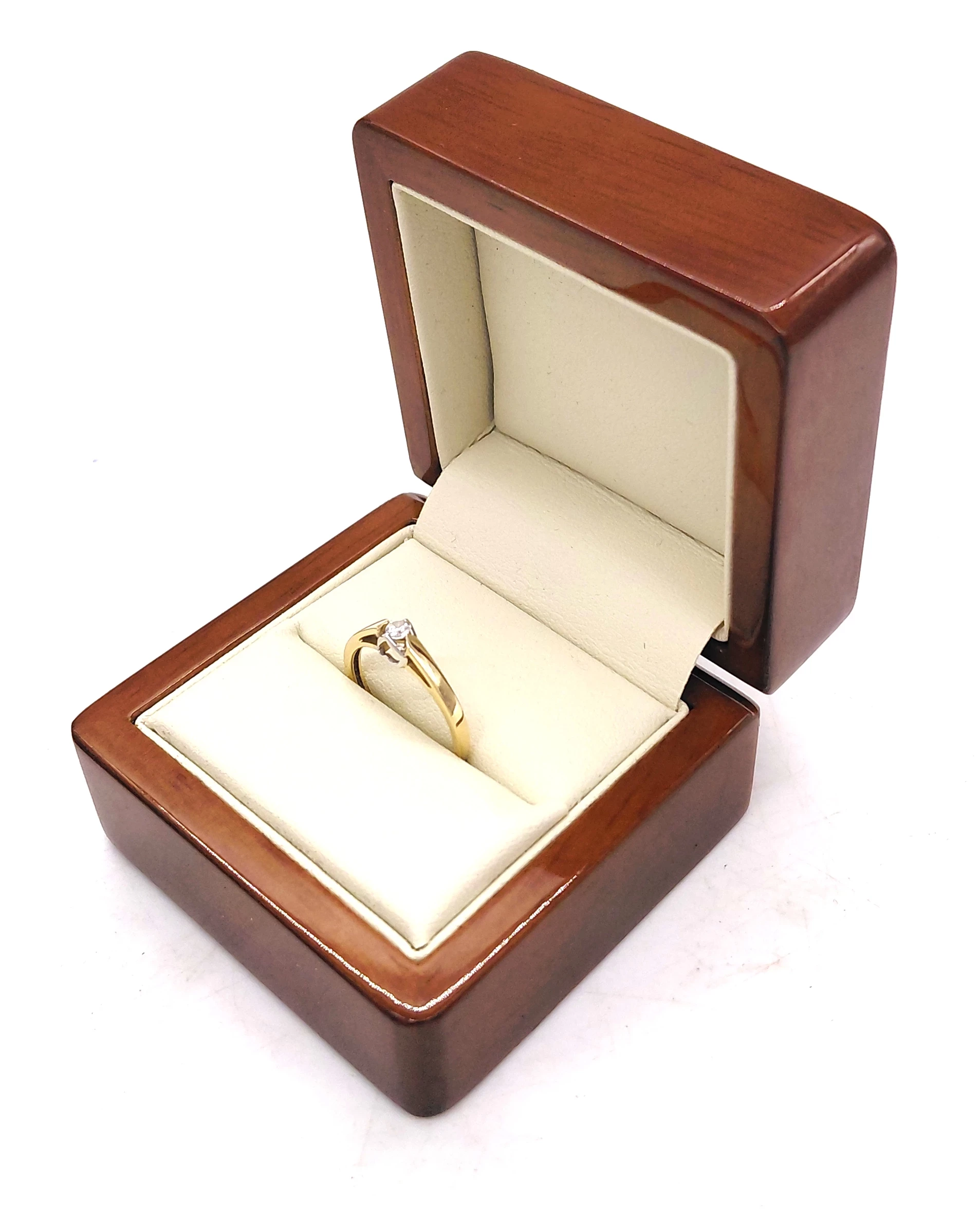 sliczny-zloty-pierscionek-585168g-stan-11323-2