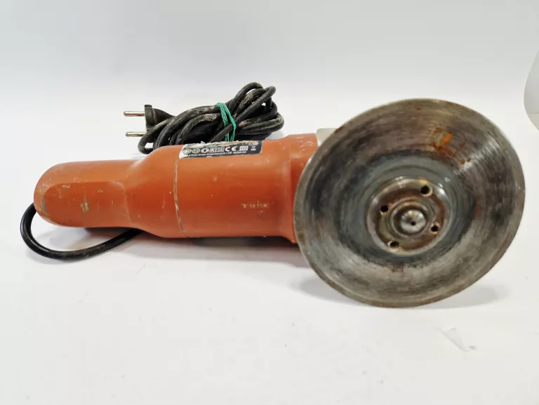 SZLIFIERKA KĄTOWA BLACK DECKER KG 725 | 701W | 125MM | M14 ## OPIS