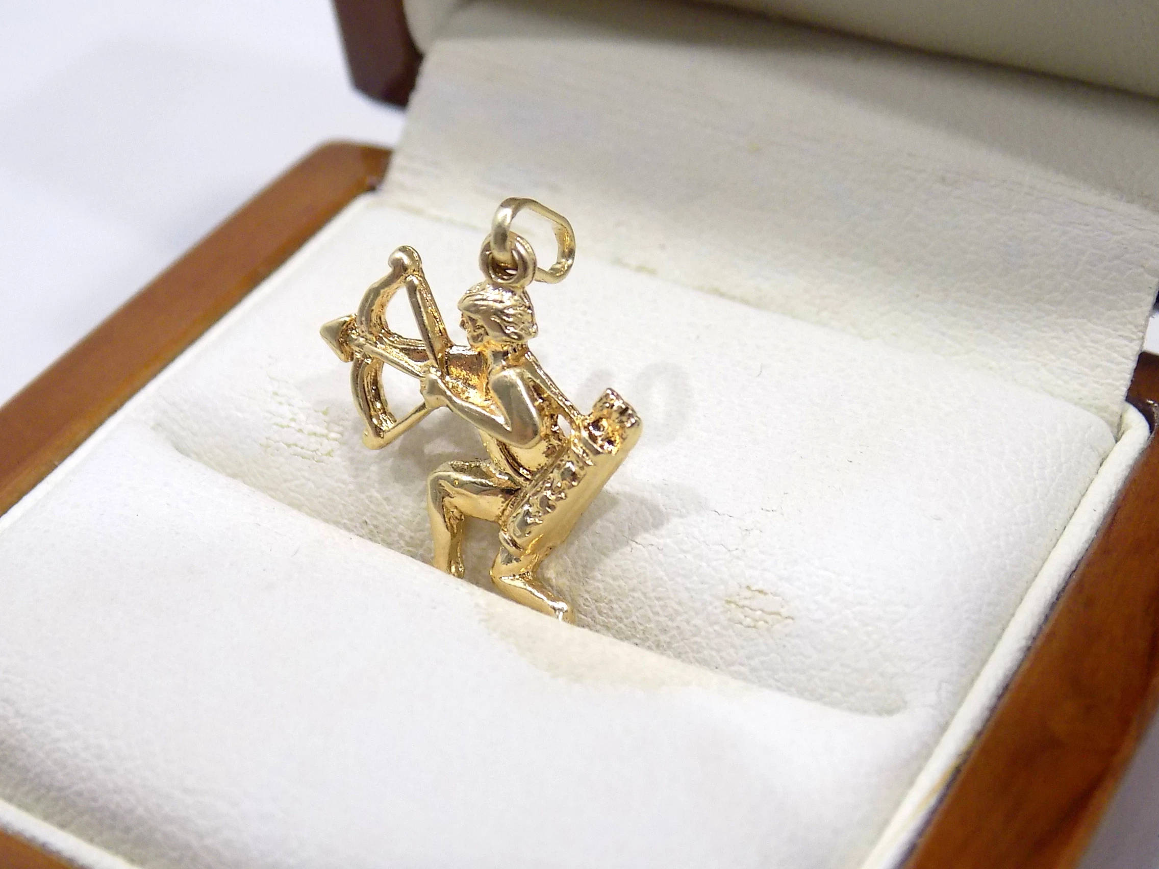 zlota-zawieszka-strzelec-waga-ok-150g-proba-585-rodzaj-2205-16