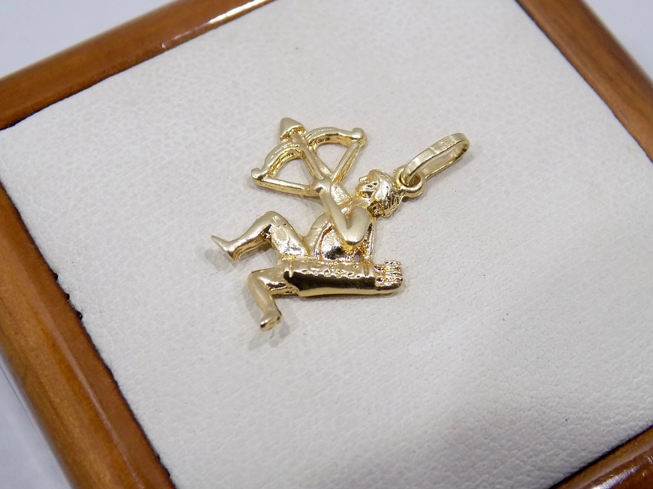 zlota-zawieszka-strzelec-waga-ok-150g-proba-585-kolor-dominujacy-205826-1041834