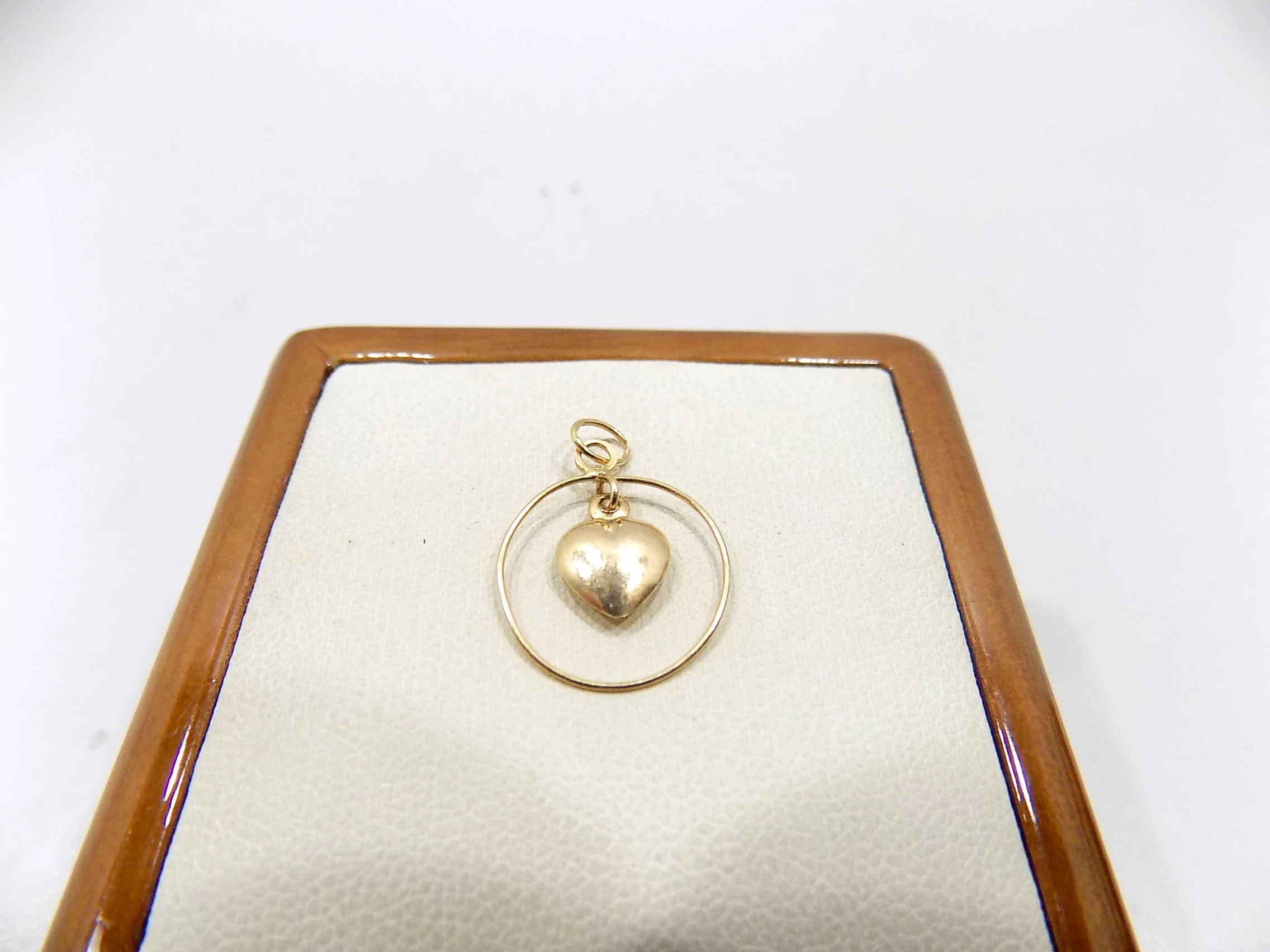 zlota-zawieszka-serce-waga-ok088g-proba-585-kamien-17088-524288