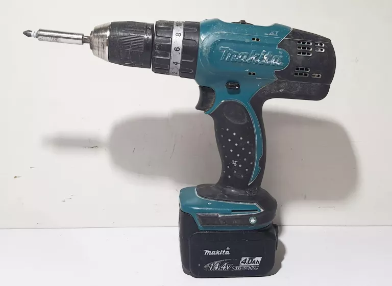ZESTAW NARZĘDZI MAKITA WKRĘTARKA BHP453 + DDF456