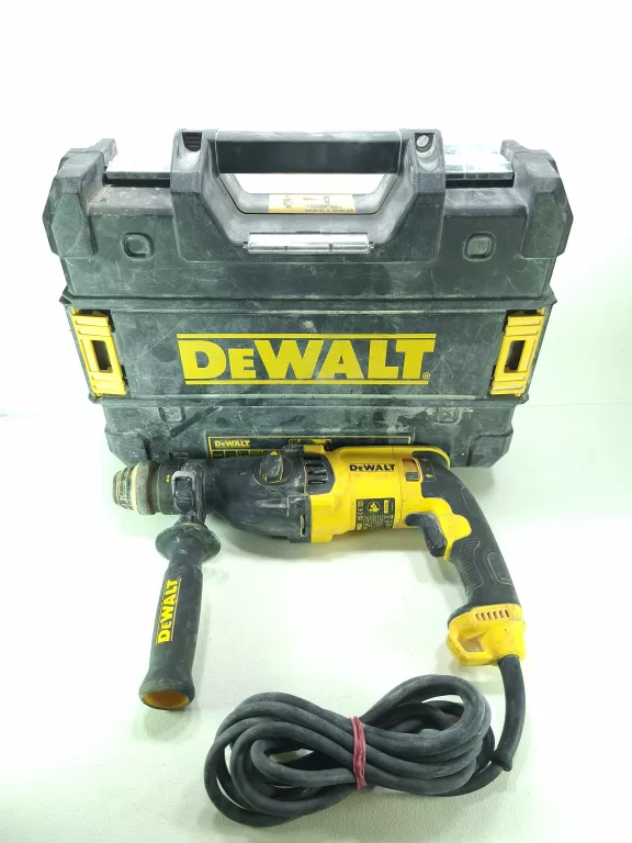MŁOTOWIERTARKA DEWALT D25134~QS W WALIZCE