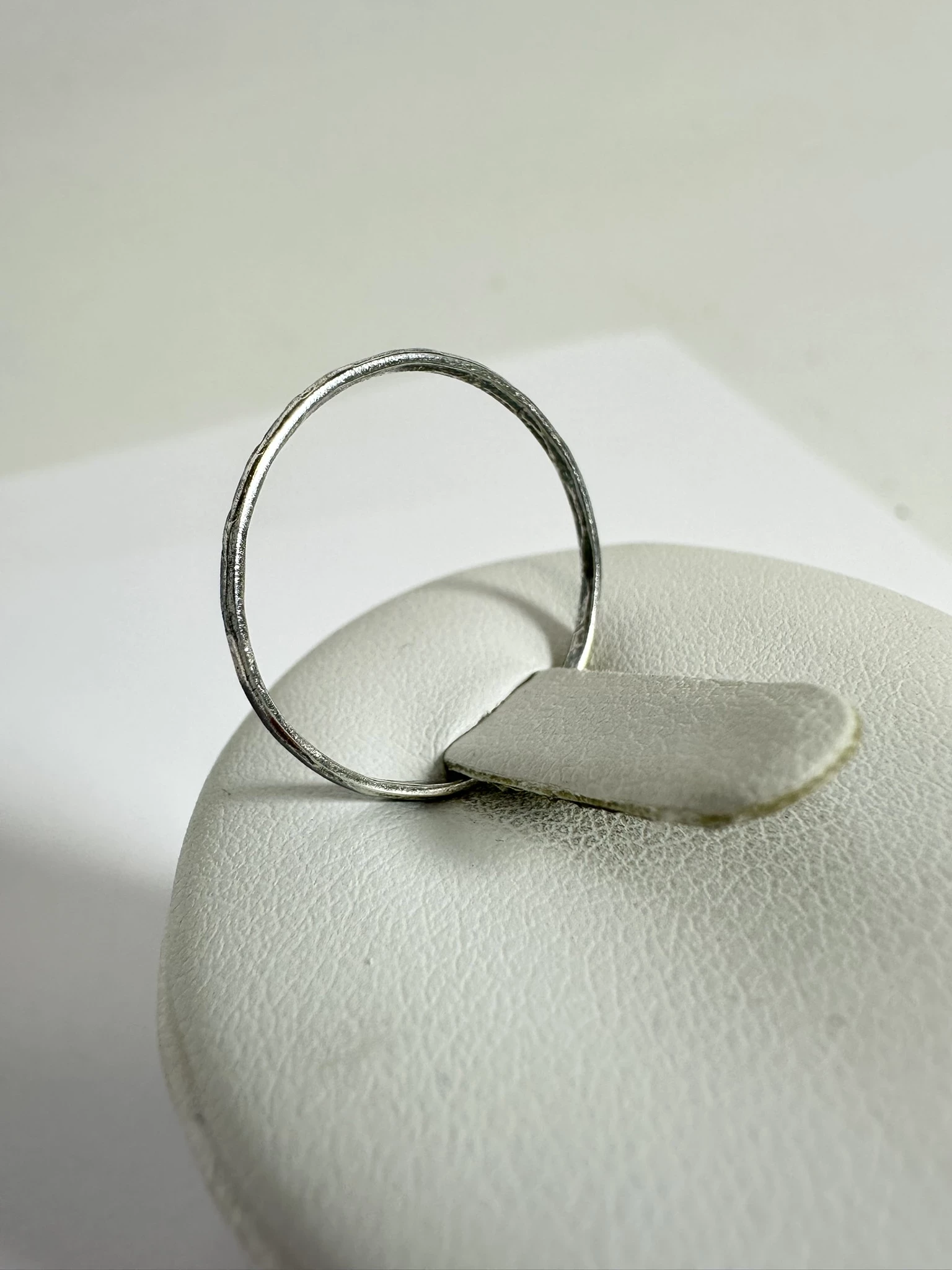 sc175-drobny-cieniutki-damski-pierscionek-obraczka-ze-srebra-925-r16-05g-material-15835-4