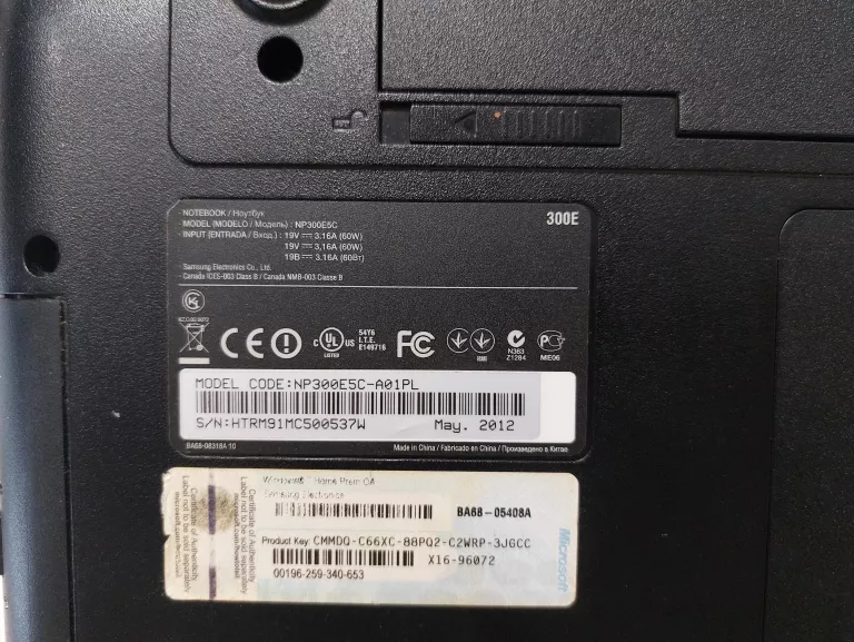 LAPTOP SAMSUNG 300E PENTIUM B960/4GB/750GB HDD  ŁADOWARKA