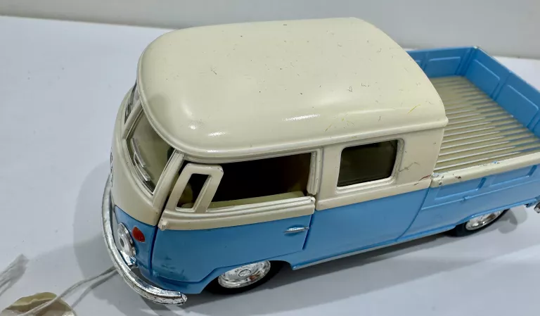 MODEL KINSMART 1:34 VW DOUBLE CAB PICKUP KLASYK