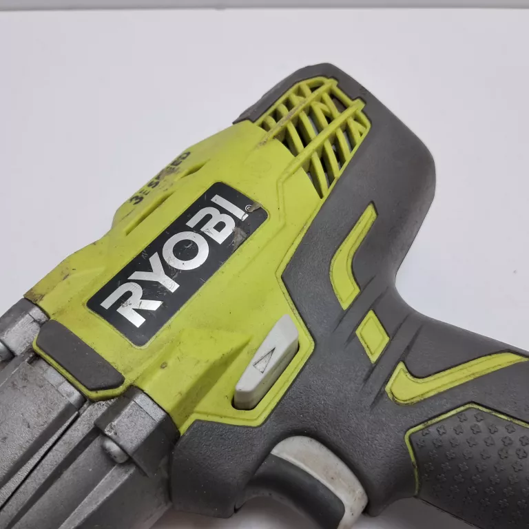 KLUCZ UDAROWY RYOBI R18IW3