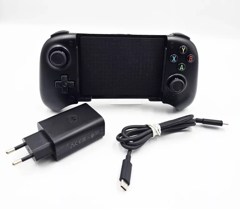 KONTROLER DO TELEFONU 8BITDO ULTIMATE / MODEL 80LB / CZARNY / ŁADOWARKA