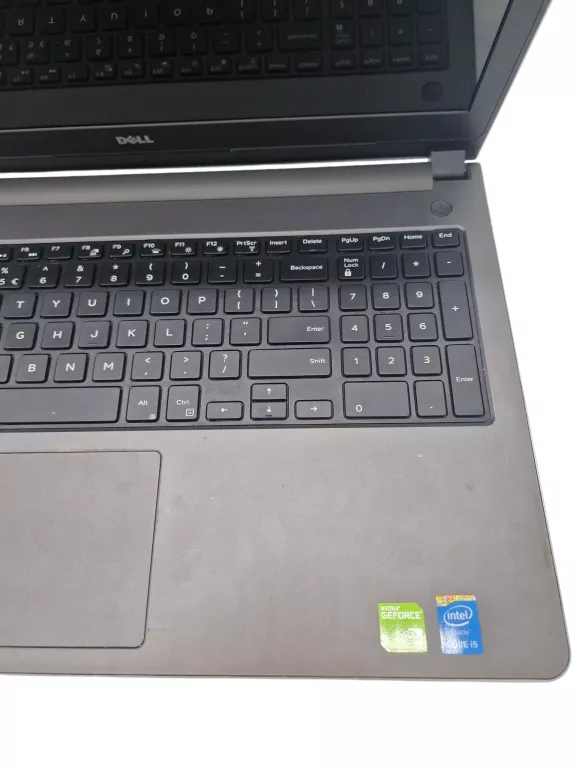 LAPTOP DELL INSPIRON TTYFJ A00 16 GB / HD GRAPHICS 550 / 120 GB / I5-5200U