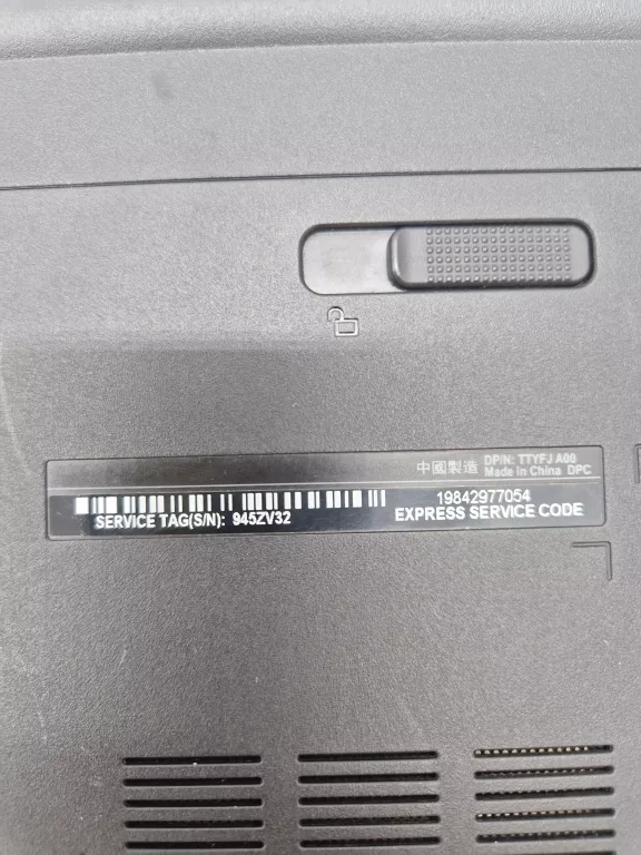 LAPTOP DELL INSPIRON TTYFJ A00 16 GB / HD GRAPHICS 550 / 120 GB / I5-5200U