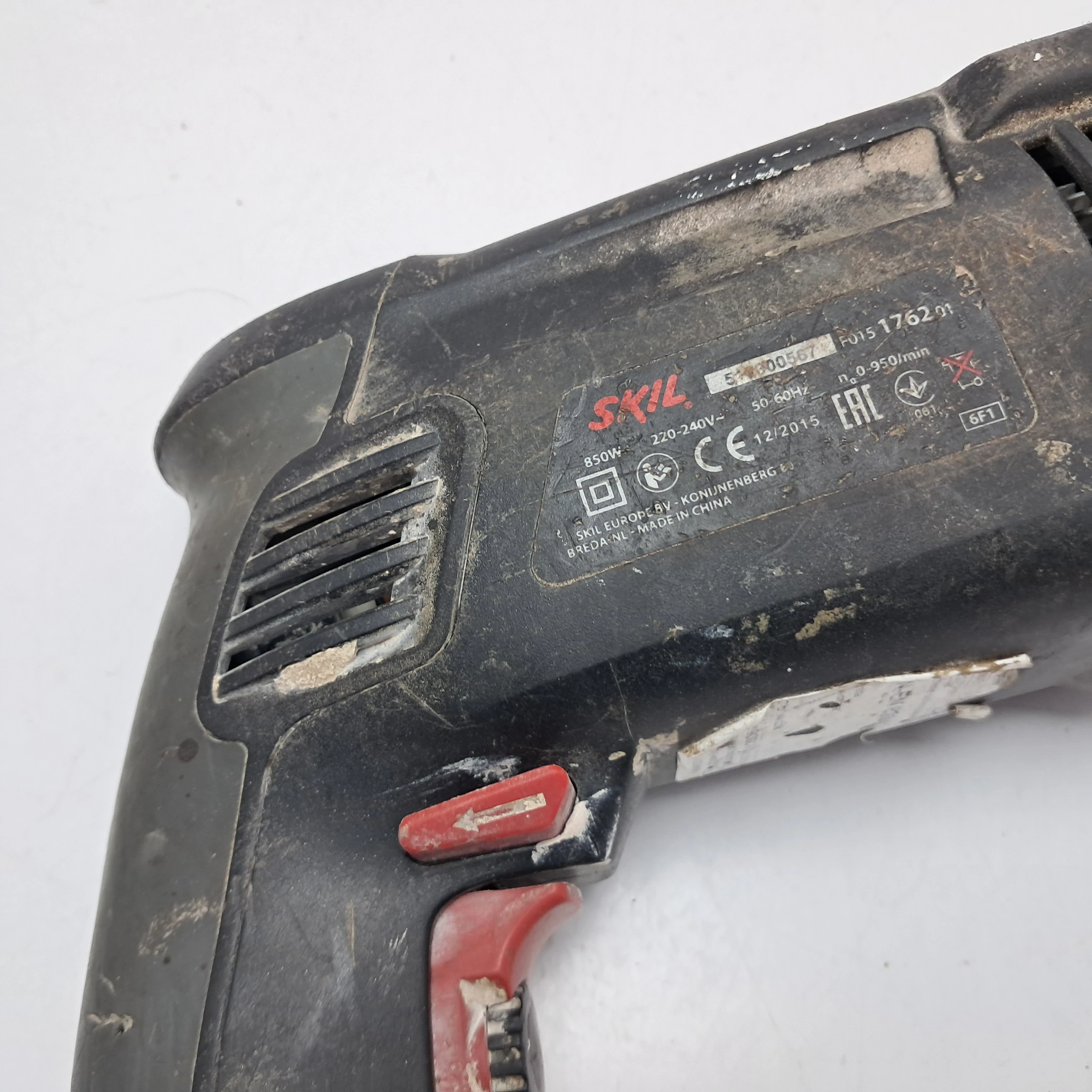 mlotowiertarka-skil-850w-ean-gtin-8719643000774