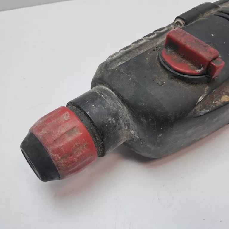 mlotowiertarka-skil-850w-maksymalna-moc-85000