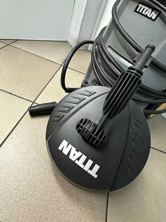 MYJKA CIŚNIENIOWA TITAN TTB669PRW 1800W ANGIELSKA WTYCZKA