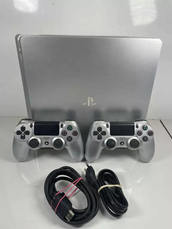 KONSOLA SONY PLAYSTATION 4 SLIM (PS4) CUH-2016A 500GB SREBRNA + 2 PADY
