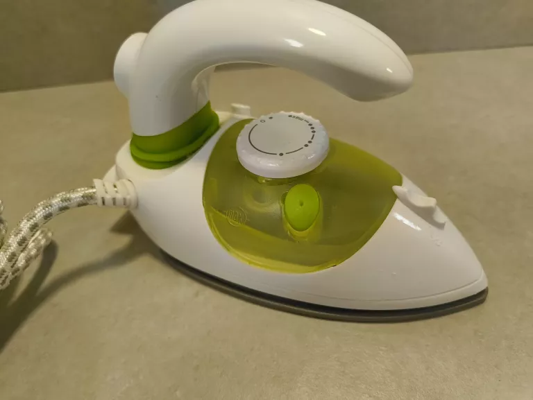 mini-zelazko-turystyczne-selecline-stan-11323-2