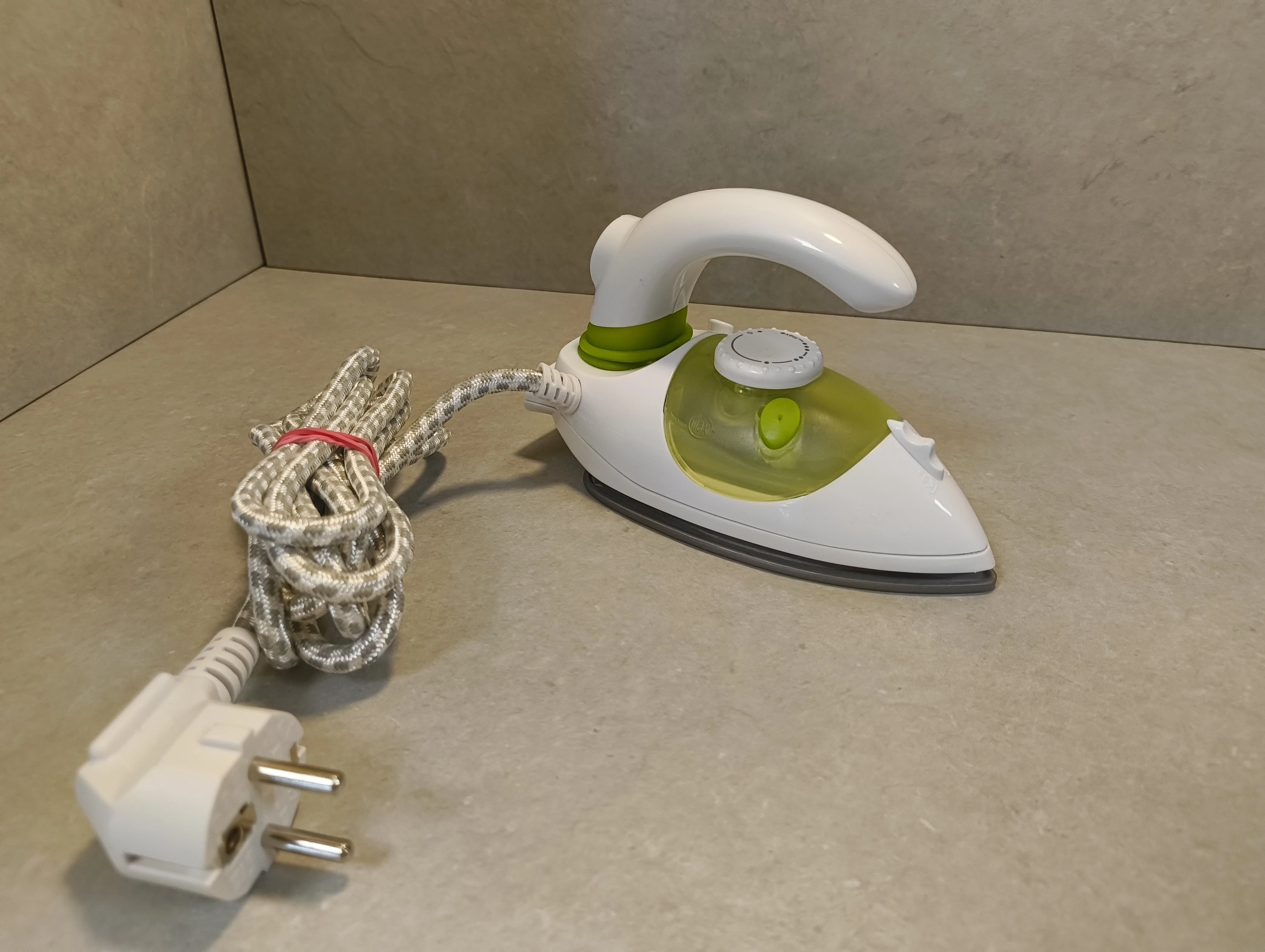 mini-zelazko-turystyczne-selecline-osiedle-niepodleglosci-1-krakow