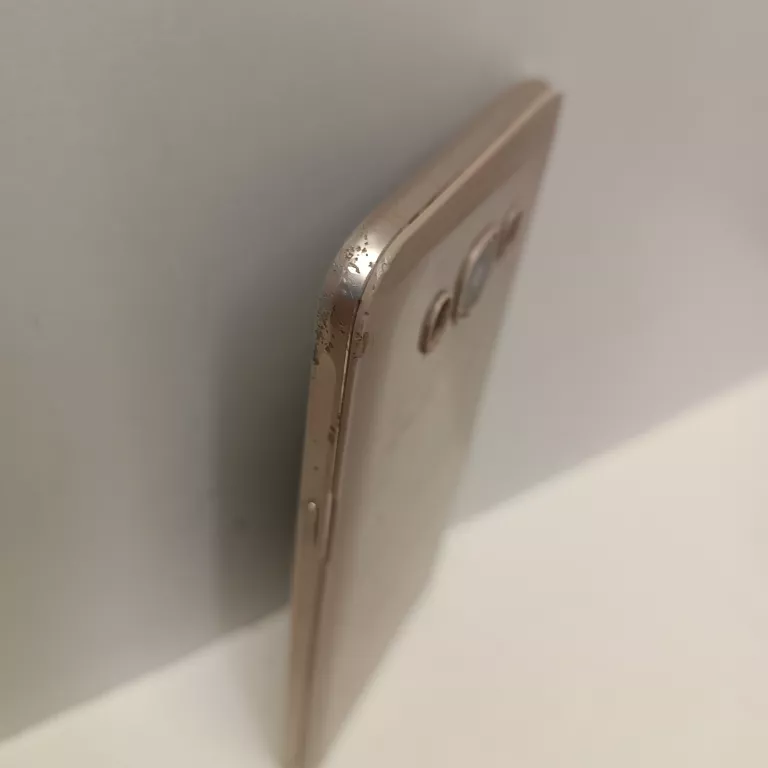 TELEFON SAMSUNG J7 !OPIS!