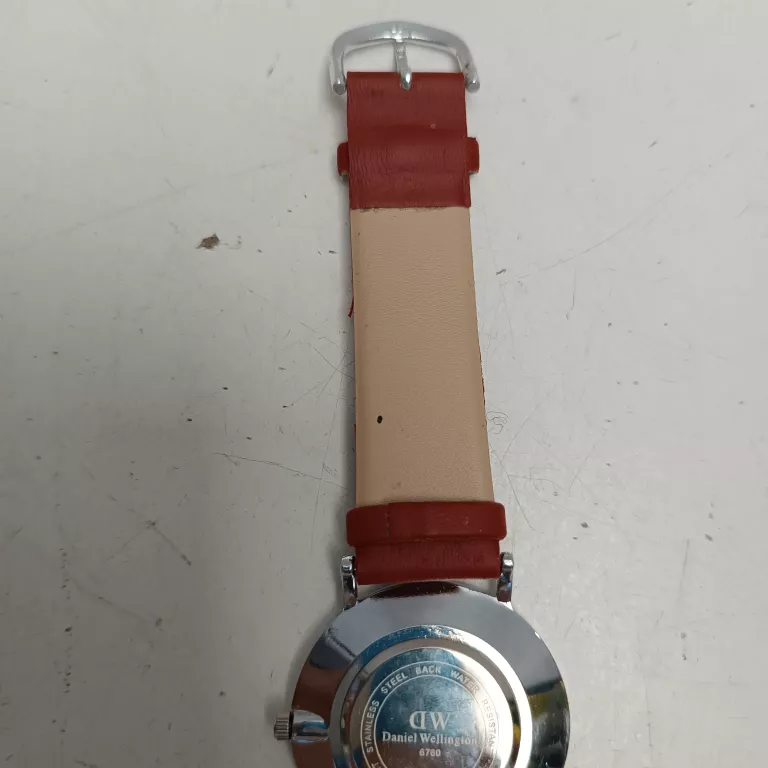DANIEL WELLINGTON 6760 ZEGAREK DAMSKI