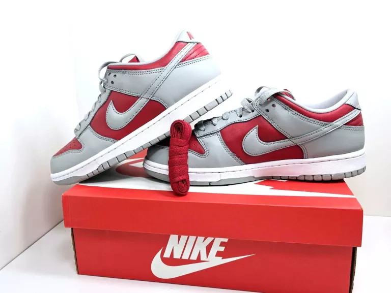 NIKE DUNK LOW QS ULTRAMAN MENS SIZE 9 VARSITY RED SILVER FQ6965 600