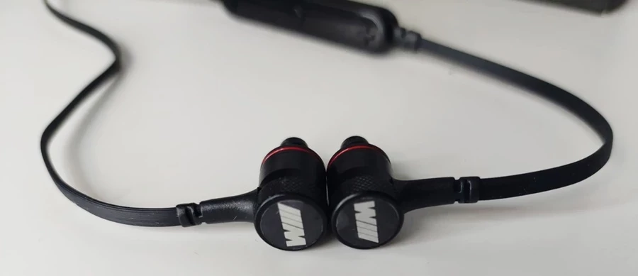 bmw-sluchawki-bluetooth-cgbte04-ean-gtin-3700740432433