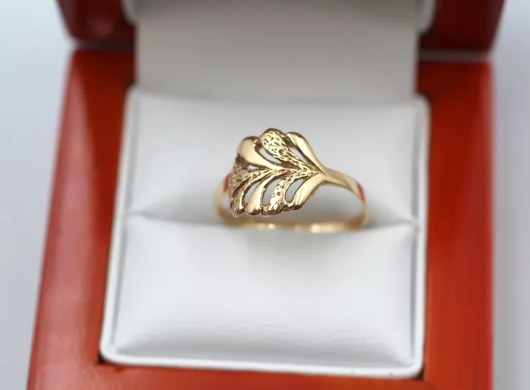 zloty-pierscionek-p585-r18-w-184g-wolska-89-warszawa