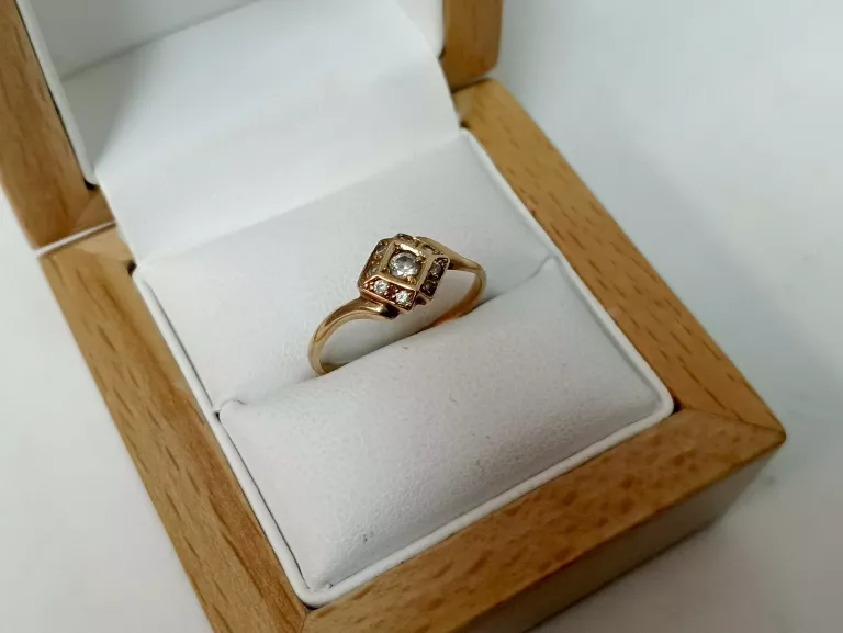 PIĘKNY ZŁOTY  PIERSCIONEK PR 585 1,83 G ROZ 18